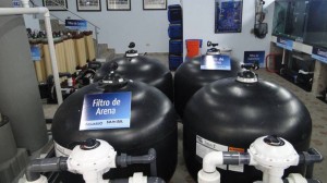 Custom Aquariums Water Filters